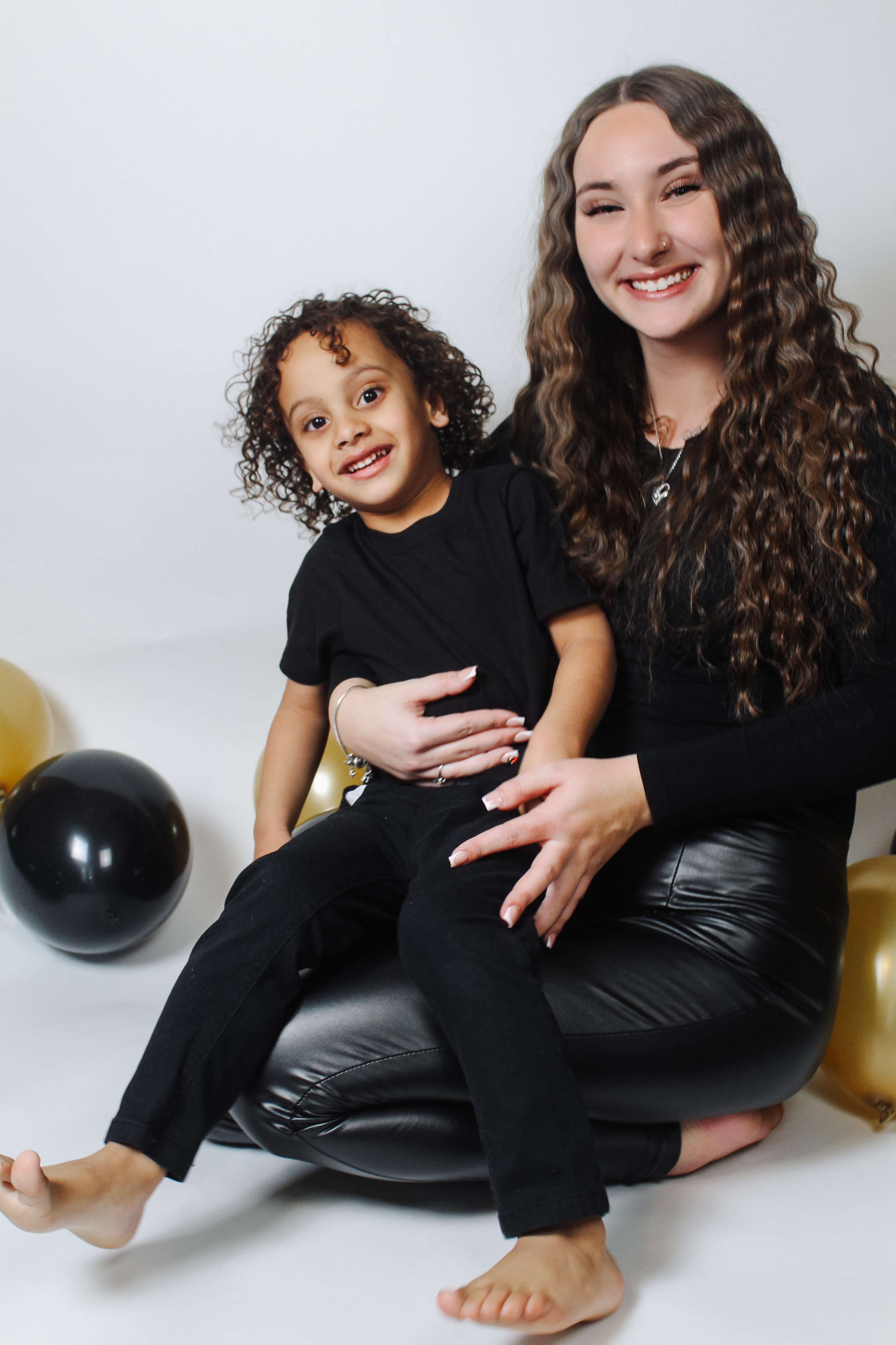 Kids birthday photography, mom and son birthday pictures, 4 year old birthday pictures